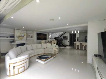 Hermosa Casa Envig Las Callejas 215m2 construidos 💰1800 Mill