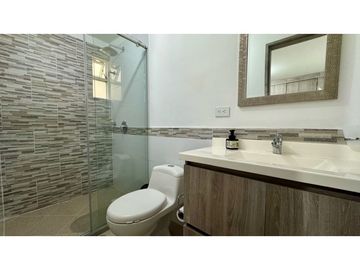 Casa de tres pisos con terraza en venta permuta - Las Mercedes Palmira