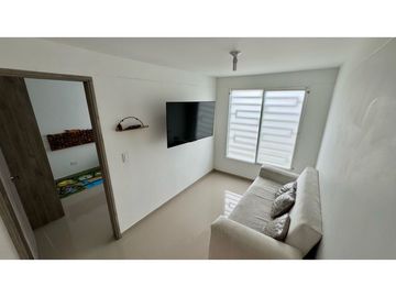 Casa de tres pisos con terraza en venta permuta - Las Mercedes Palmira