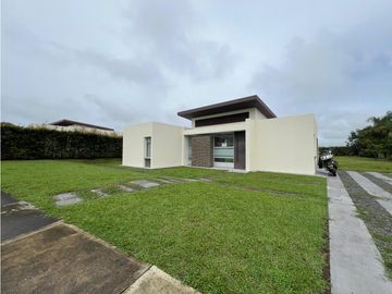 Foresta casa campestre