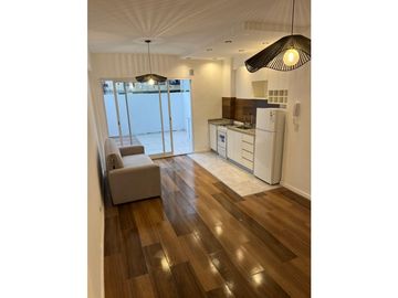 VENTA DEPARTAMENTO 1 AMBIENTE CON PATIO