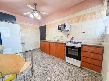 3 AMBIENTES DEPENDENCIA BALCON TERRAZA GUARDACOCHE