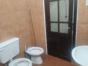 VENTA CASA B° GRAL BUSTOS 2D EXCELENTE PROPIEDAD