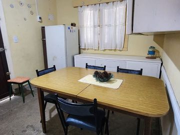VENTA CASA  MAR DEL TUYU A METROS DEL MAR