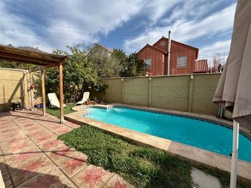 Casa en Venta en Montealegre Poniente