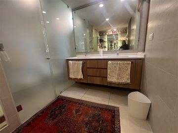 Departamento en Venta en Charles Hamilton / Estoril