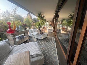 Departamento en Venta en Charles Hamilton / Estoril