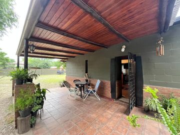 VENTA DE CASA 2 DORMITORIOS EN ANISACATE