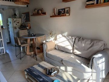 ¡OPORTUNIDAD! - VENTA - DEPARTAMENTO CON COCHERA.