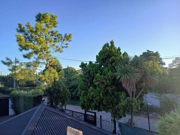¡OPORTUNIDAD! - VENTA - DEPARTAMENTO CON COCHERA.