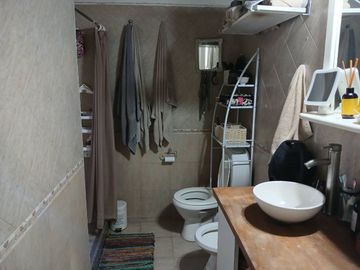 ¡OPORTUNIDAD! - VENTA - DEPARTAMENTO CON COCHERA.