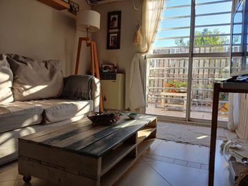 ¡OPORTUNIDAD! - VENTA - DEPARTAMENTO CON COCHERA.