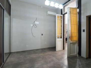 PH EN VENTA P. GOYENA CON TERRAZA Y PARRILA 3 AMB!