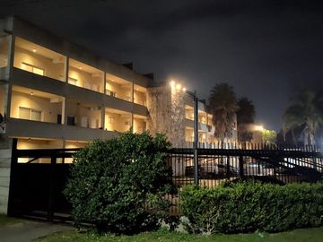 Monoambiente en Alquiler con Balcón y Parrilla