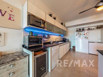 Venta Casa San isidro Labrador a la laguna amarra