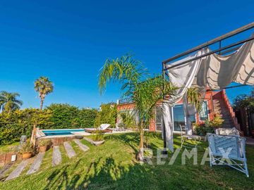 Venta Casa San isidro Labrador a la laguna amarra