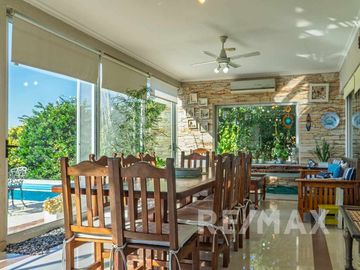 Venta Casa San isidro Labrador a la laguna amarra