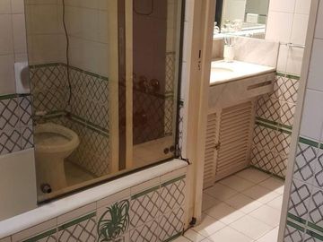 CHALET EN ZONA RESIDENCIAL EN BANFIELD OESTE 6 AMB
