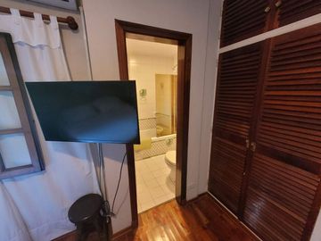CHALET EN ZONA RESIDENCIAL EN BANFIELD OESTE 6 AMB