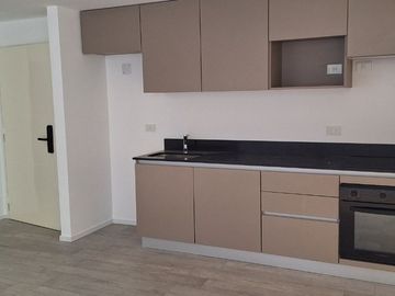 Venta -Departamento 2 amb  Htal Italiano ESTRENAR
