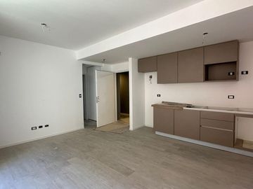 Venta -Departamento 2 amb  Htal Italiano ESTRENAR