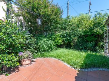 APTO CREDITO - Venta Casa 4 Amb - Villa Luzuriaga