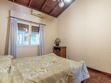 APTO CREDITO - Venta Casa 4 Amb - Villa Luzuriaga