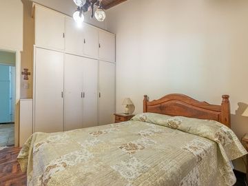 APTO CREDITO - Venta Casa 4 Amb - Villa Luzuriaga