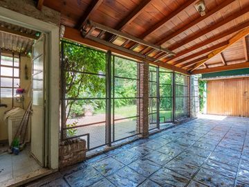 APTO CREDITO - Venta Casa 4 Amb - Villa Luzuriaga