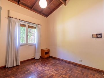 APTO CREDITO - Venta Casa 4 Amb - Villa Luzuriaga