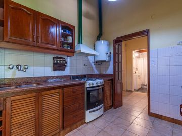 APTO CREDITO - Venta Casa 4 Amb - Villa Luzuriaga