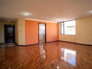 DEPARTAMENTO EN VENTA 123M² SECTOR LA KENNEDY
