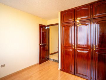 DEPARTAMENTO EN VENTA 123M² SECTOR LA KENNEDY