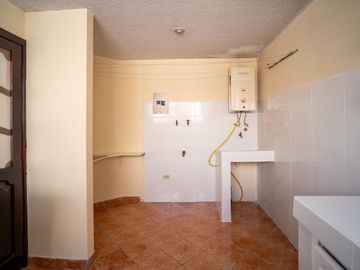 DEPARTAMENTO EN VENTA 123M² SECTOR LA KENNEDY