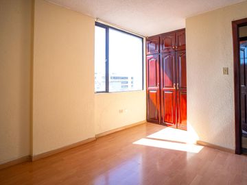 DEPARTAMENTO EN VENTA 123M² SECTOR LA KENNEDY