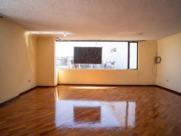 DEPARTAMENTO EN VENTA 123M² SECTOR LA KENNEDY