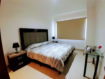 Departamento/VENTA con muebles en Vía Montejo.