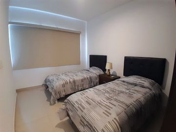 Departamento/VENTA con muebles en Vía Montejo.