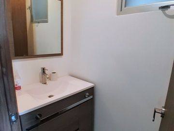 Departamento/VENTA con muebles en Vía Montejo.
