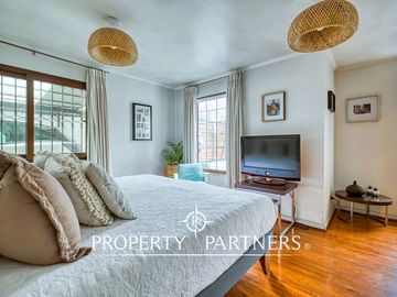 Venta de hermosa casa remodelada con excelente conectividad en Peñalolén