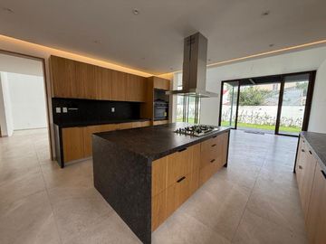 Casa Venta Cto. Economistas, Cd. Satélite, Naucalpan de Juárez, Estado de México