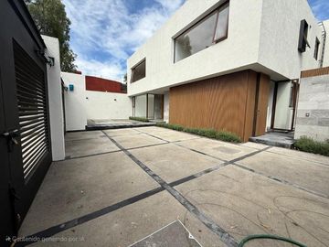 Casa Venta Cto. Economistas, Cd. Satélite, Naucalpan de Juárez, Estado de México