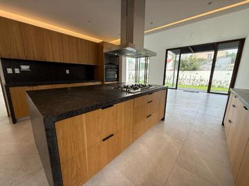 Casa Venta Cto. Economistas, Cd. Satélite, Naucalpan de Juárez, Estado de México