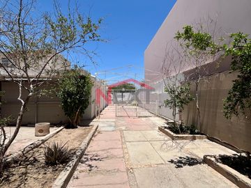 CASA EN VENTA EN  COL. OLIVARES