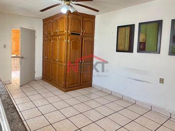CASA EN VENTA EN  COL. OLIVARES