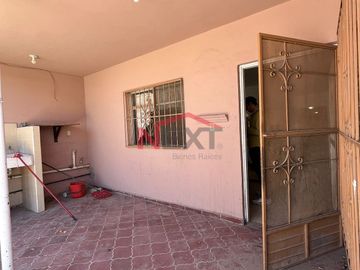 CASA EN VENTA EN  COL. OLIVARES