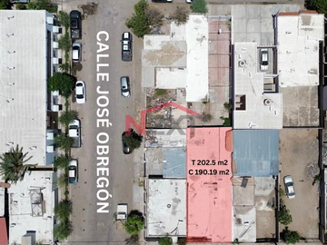 CASA EN VENTA EN COL. OLIVARES