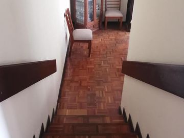 VENTA DE CASA CON 2 DEPARTAMENTOS INDENPENDIENTES EN DAMMER 2