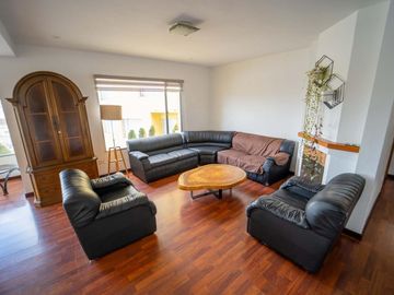 CASA EN VENTA 276 m2 SECTOR RESIDENCIAL AMAGASI DEL INCA