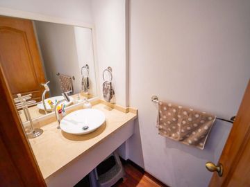 CASA EN VENTA 276 m2 SECTOR RESIDENCIAL AMAGASI DEL INCA
